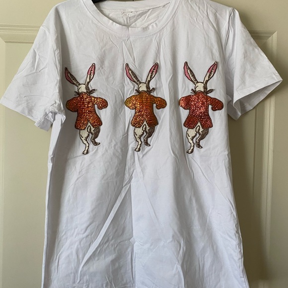 Tshirt - Picture 1 of 4